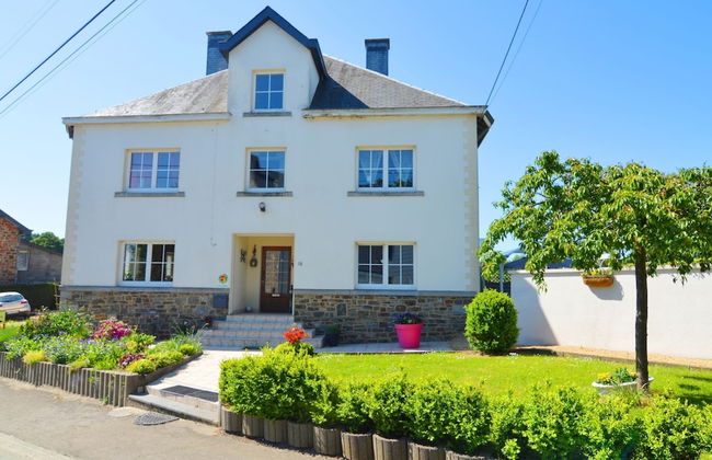 Family Home in Sainte ode - Foto 1