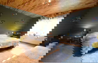 Foto 3 - Nice Holiday Home in Tillet With Private Terrace