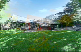 Foto 1 - Elegant Villa With Garden