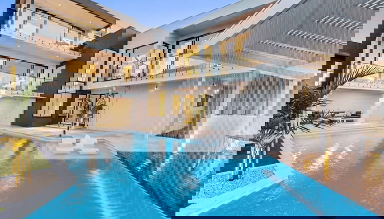 Foto 1 - Bayview Luxe Entertainer Pool World Class View
