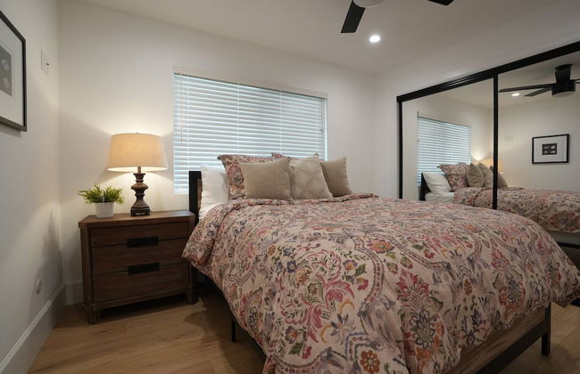 Coming Mid-April 2023! Beautifully upgraded two-story home with backyard oasis - Foto 14