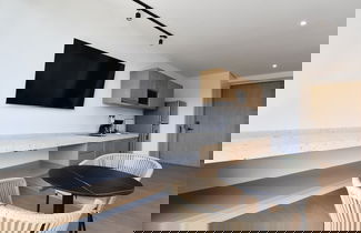 Foto 3 - Kumaru Suites by The Spot Rentals