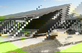 Foto 1 - 8 Person Holiday Home in Nykobing Sj