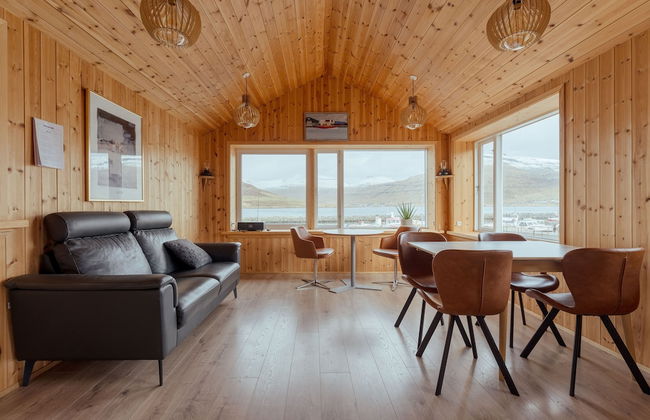 Lítlastova | A Charming Boathouse Getaway - Photo 10
