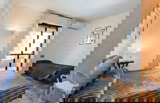 Foto 3 - Apartment in Northern Zone of Riccione, 150 Meters From the sea