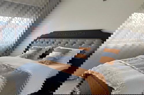 Foto 4 - Divine Furnished Apartments