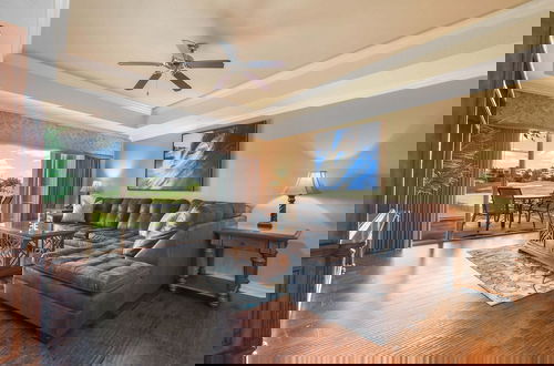 Foto 15 - 5 Star Resort Luxury Villa Very Close To Disney 3 Bedroom Villa by RedAwning