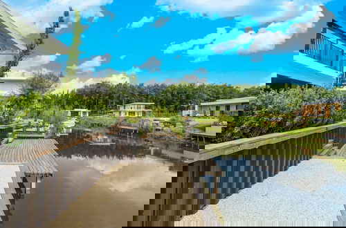 Foto 39 - Beautiful Water Villa Near Harderwijk