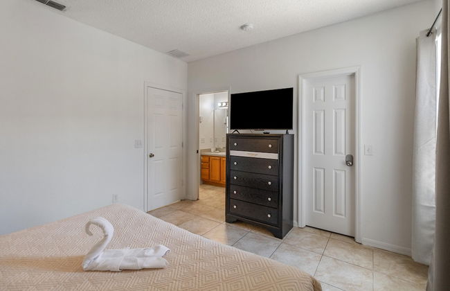 5/3 Pool Home Located in Sunset Ridge Community! - Foto 12