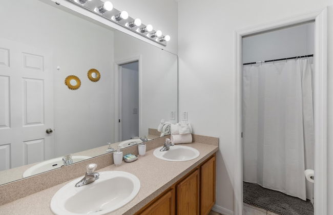 5/3 Pool Home Located in Sunset Ridge Community! - Foto 19