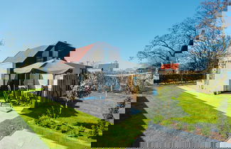 Photo 1 - Bungalow on Holiday Park De Klepperstee Ouddorp