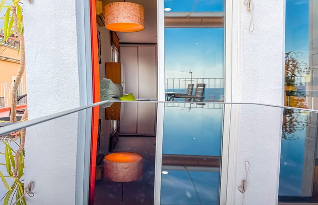 Unik Vacation Attic in Tarragona - Photo 3
