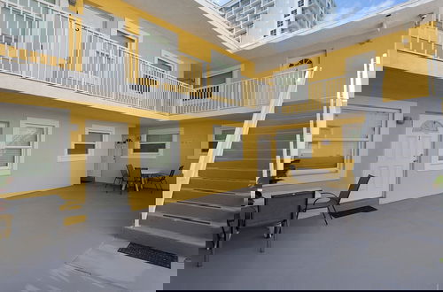 Photo 8 - ULTRA Spacious apt Steps From the Beach