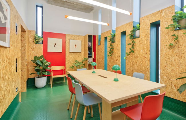 Deluxe Two-bedroom Flat in Bustling East London - Photo 30