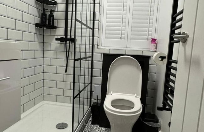 Newly Refurbished 3 bed Flat , Free Parking - Foto 15