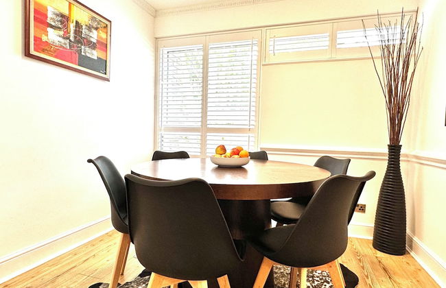 Newly Refurbished 3 bed Flat , Free Parking - Foto 28