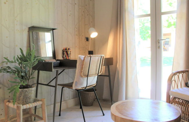 Holiday Home in Bagnols-en-foret With Pool - Foto 7