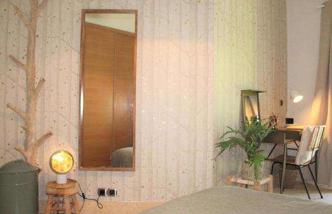 Holiday Home in Bagnols-en-foret With Pool - Foto 8