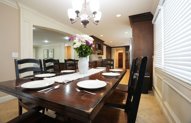 Incredible Estate 5 Bedrooms 3 Bathroom W/resort Style Rock Pool & Jacuzzi - Foto 14