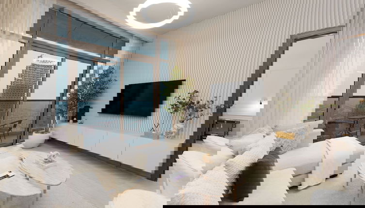 Foto 1 - Maison Privee - Modern Living w/ Premium Amenities close to Marina