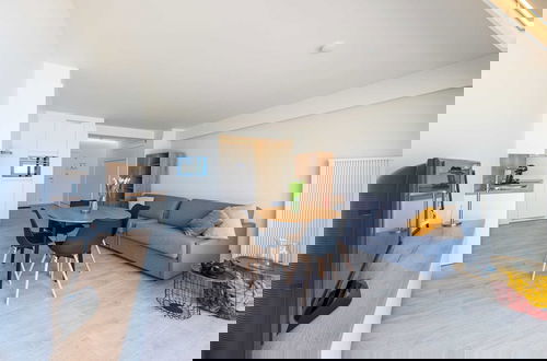 Foto 11 - Appealing Apartment With Sea-view