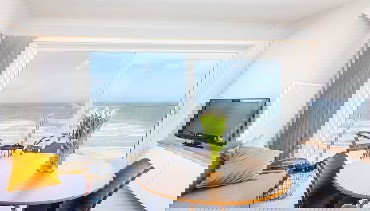 Foto 1 - Appealing Apartment With Sea-view