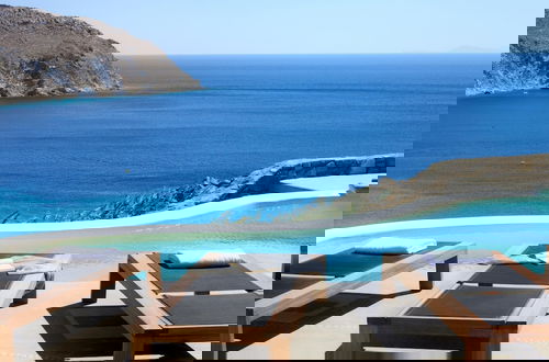 Foto 11 - Magnolia in Mykonos With 4 Bedrooms and 4 5 Bathrooms