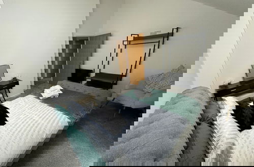 Foto 6 - Luxury Loft Style 2 Bed Apartment Next to Excel/o2