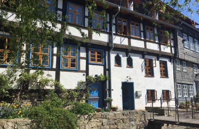 The old Cobbler House - Photo 1