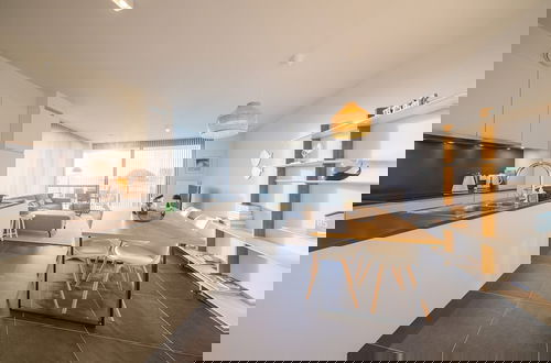 Foto 9 - Bright Apartment on the First Floor