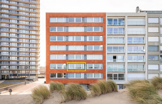 Studio in Oostduinkerke With Sea View - Photo 1