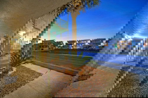 Foto 47 - Beachfront, Patio w/ Dune View, 2 Pools, Pickleball Cravin Waves by Avantstay