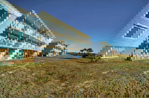 Foto 25 - Beachfront, Patio w/ Dune View, 2 Pools, Pickleball Cravin Waves by Avantstay