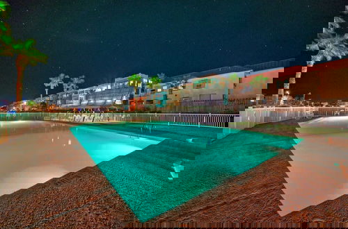 Foto 54 - Beachfront, Patio w/ Dune View, 2 Pools, Pickleball Cravin Waves by Avantstay