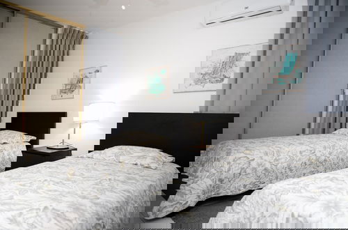 Photo 20 - Residenciales H1 & H2
