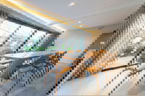 Foto 33 - Prédio Novo e Moderno no Centro com cama king-size