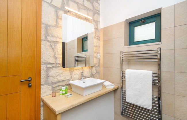 Villa Ilios - Delightful 2 Bedroom Stone House - Foto 4