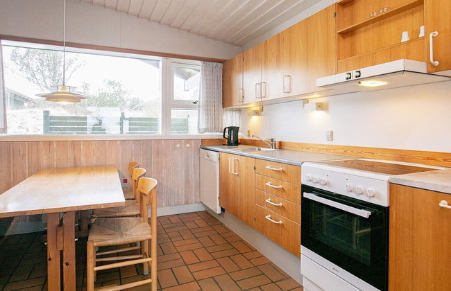 6 Person Holiday Home on a Holiday Park in Hanstholm - Foto 7