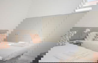 Foto 2 - Liiiving in Porto Luxury Beachfront Apartment V