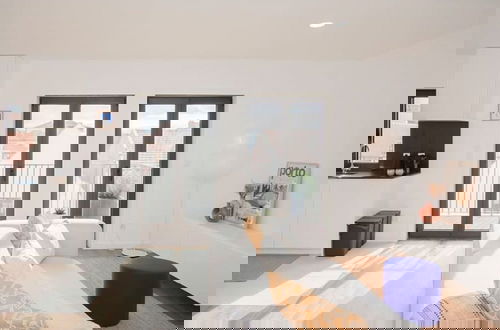 Photo 11 - Liiiving in Gaia - Cooper Residence Apartment