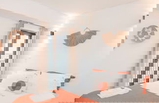 Photo 2 - Liiiving in Gaia - Cooper Residence Apartment