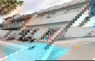 Foto 2 - Villa Salemi With Pool