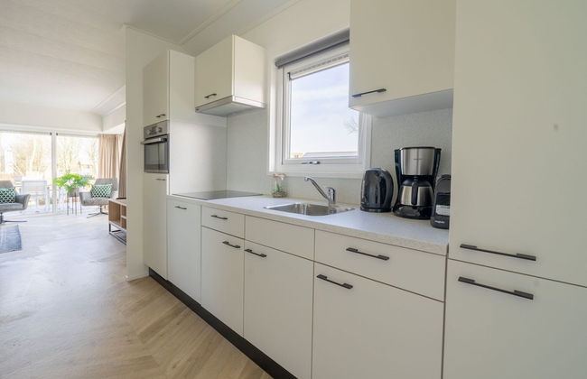 Tidy Chalet With Dishwasher, Near the River Maas - Foto 5