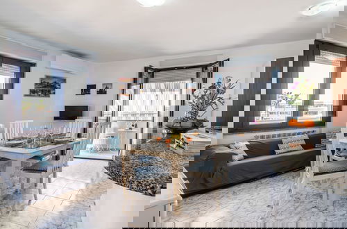 Foto 1 - Happy Grey House