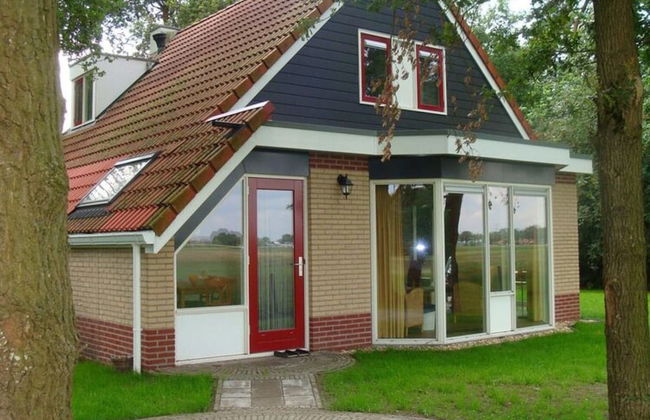 Restful Holiday Home in Lemele - Photo 1