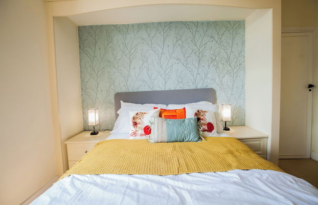 Comfy Kingston Central Garden House & Free Parking - Foto 3