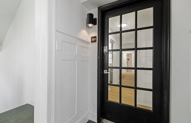 The Gallery Unit 201 - Foto 15