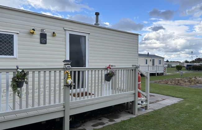 Skegness Seaside Retreat - 2 Bed Apartment - Photo 16