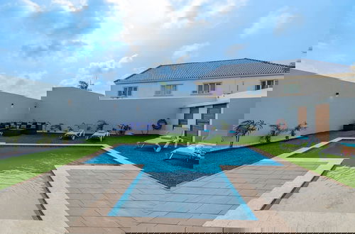 Foto 18 - Brand NEW 3br2ba w Private Pool Amazing Location