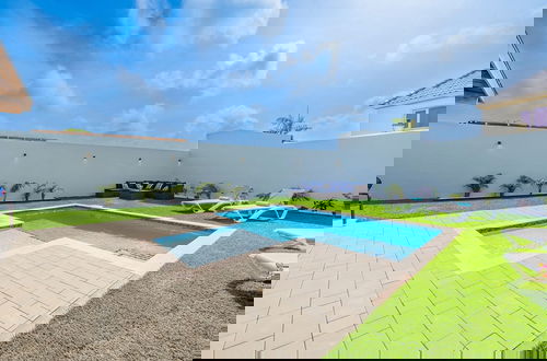 Foto 23 - Brand NEW 3br2ba w Private Pool Amazing Location